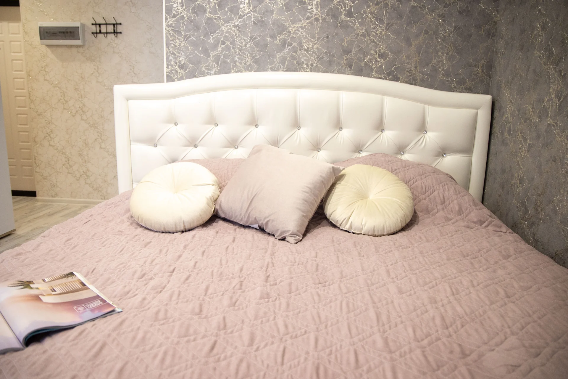 LovelyHome39 у Королевских ворот студия 3 - миниатюра 12