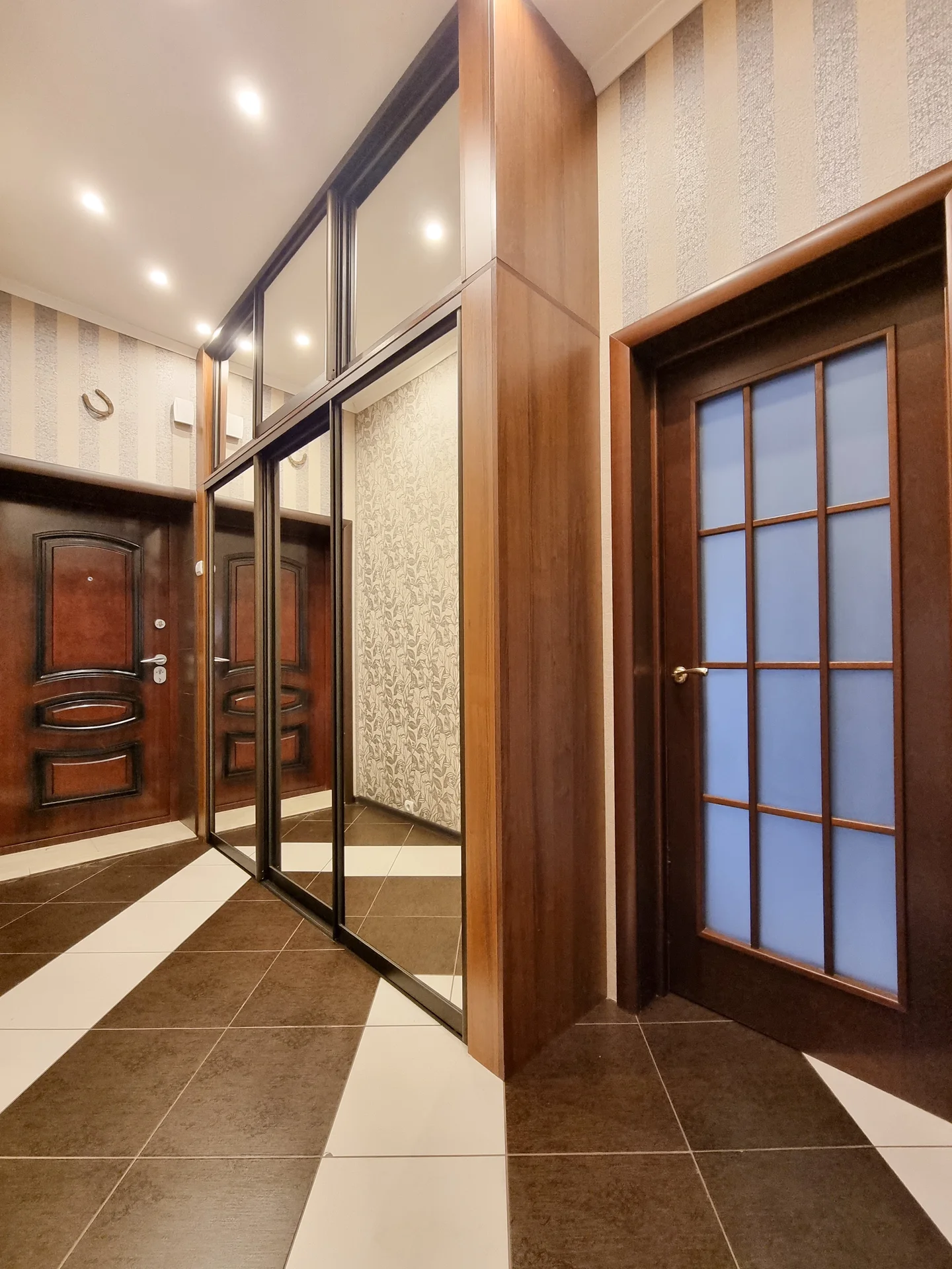 LovelyHome39 район Амалиенау - миниатюра 26