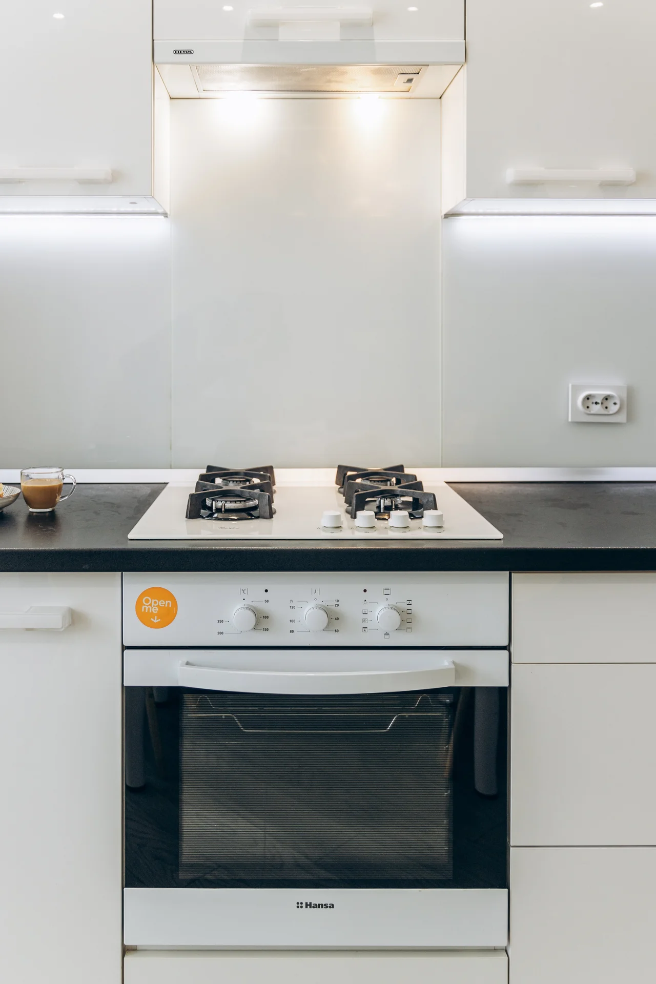 LovelyHome39 Апартаменты в ЖК Новая Сельма у спорткомплекса Янтарный - миниатюра 14