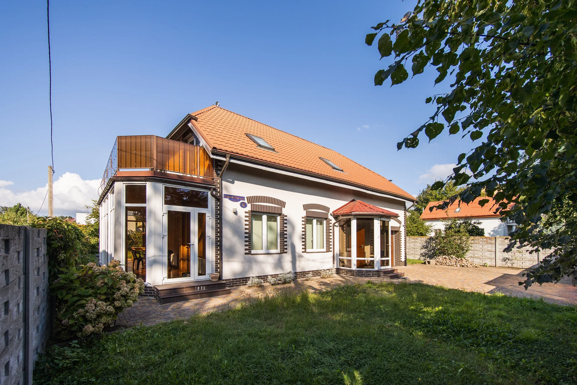LovelyHome39 Дом у моря - изображение 1