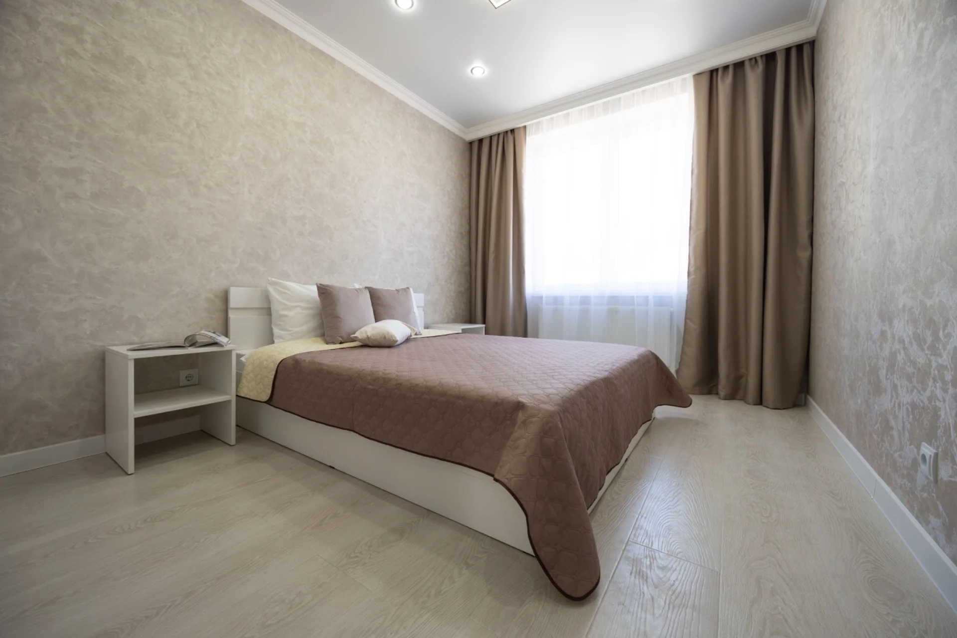 LovelyHome39 Светлая 2-комнатная квартира в уютном - изображение 1