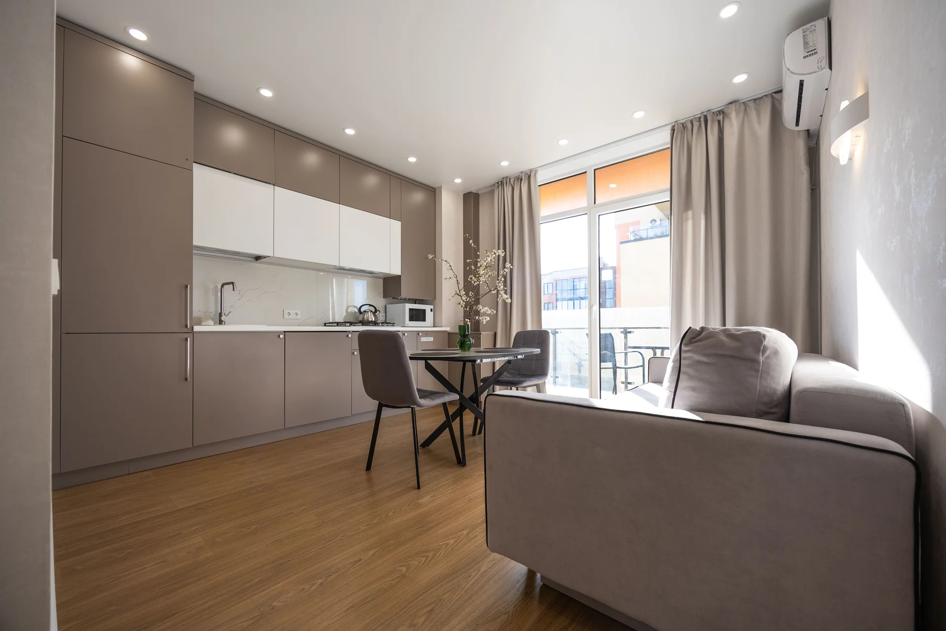 LovelyHome39 Стильные апартаменты в тихом центре Светлогорска - миниатюра 8