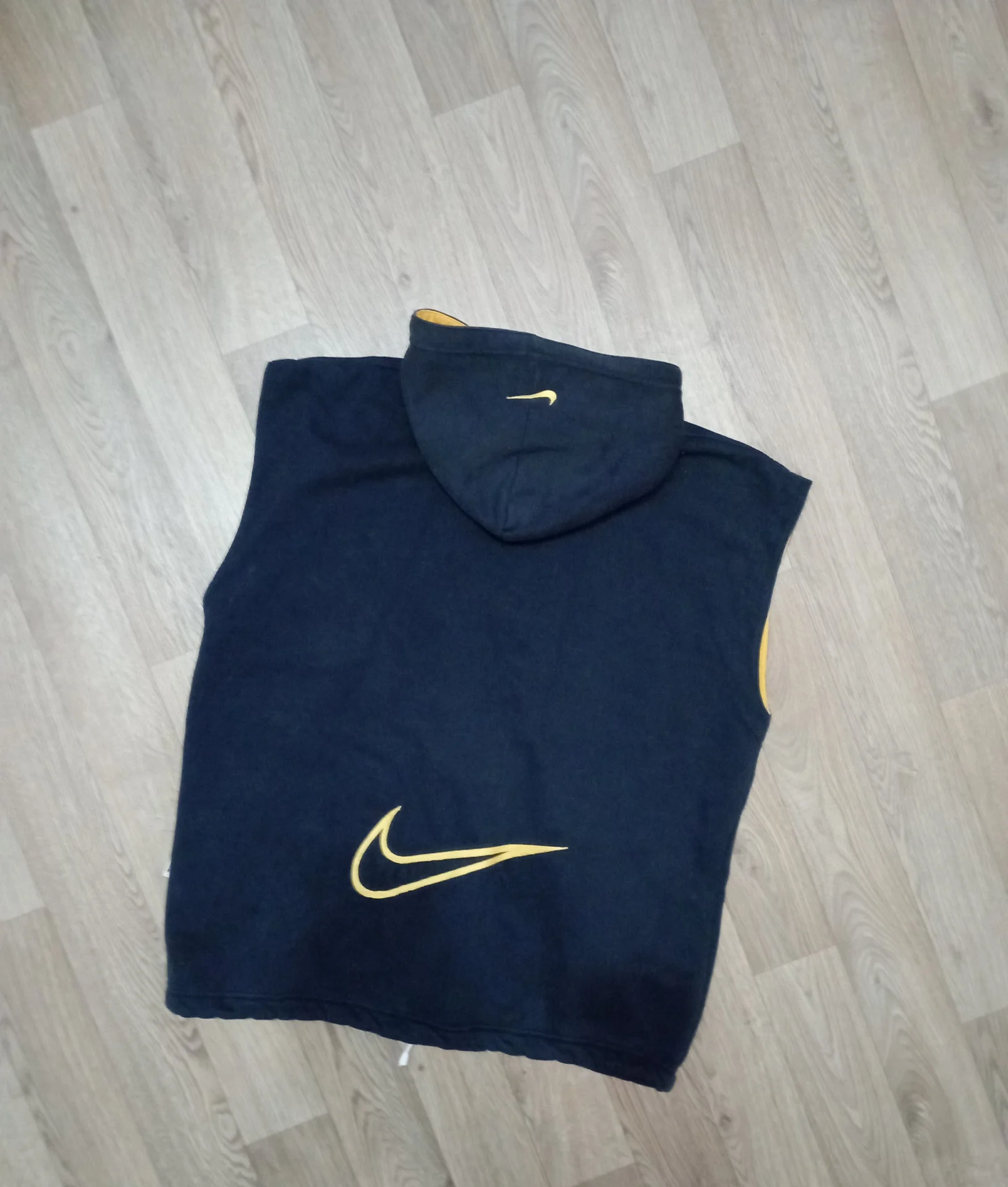 Винтажная кофта безрукавка Nike - миниатюра 2