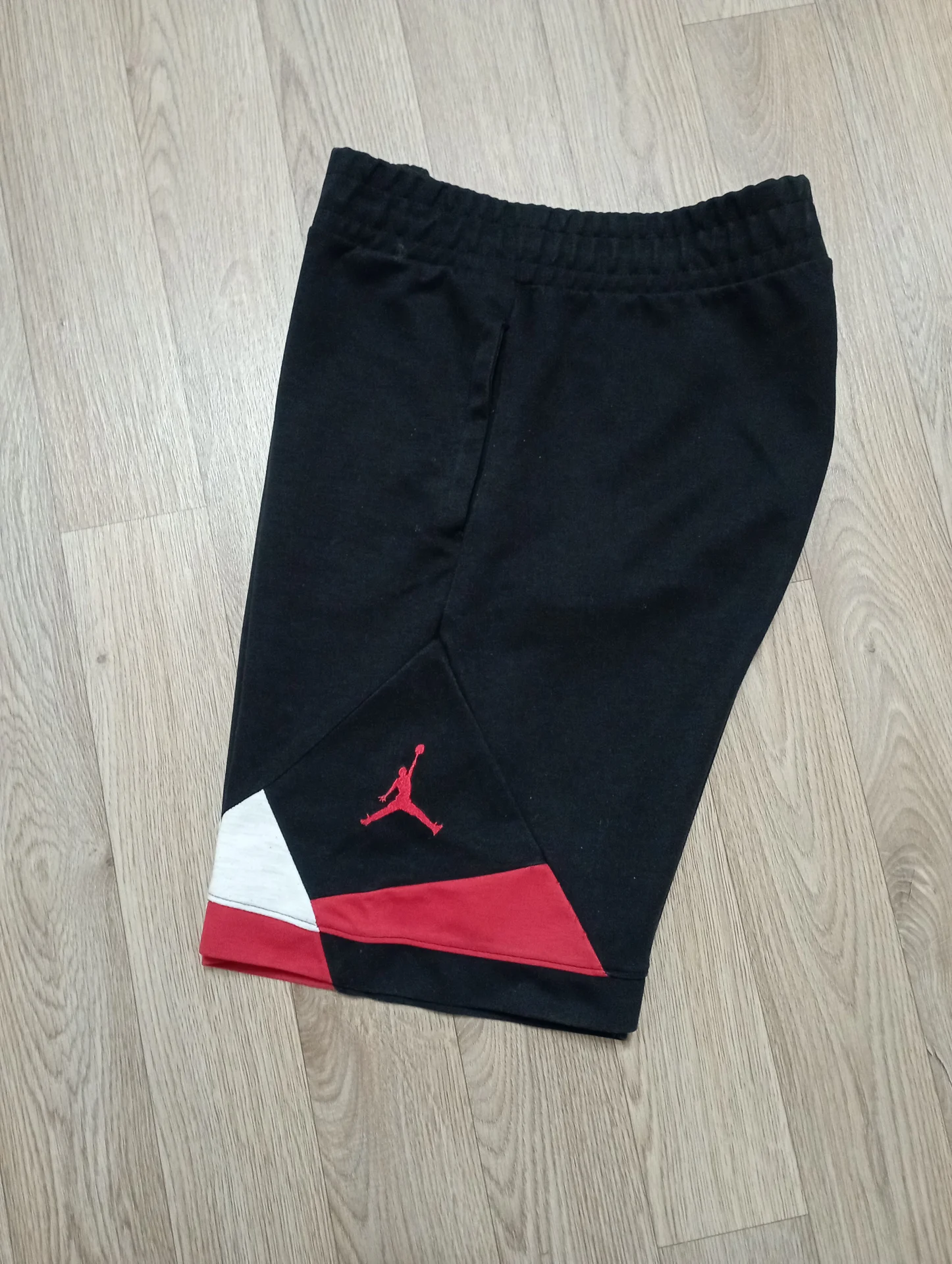 Шорты Nike Jordan - изображение 1