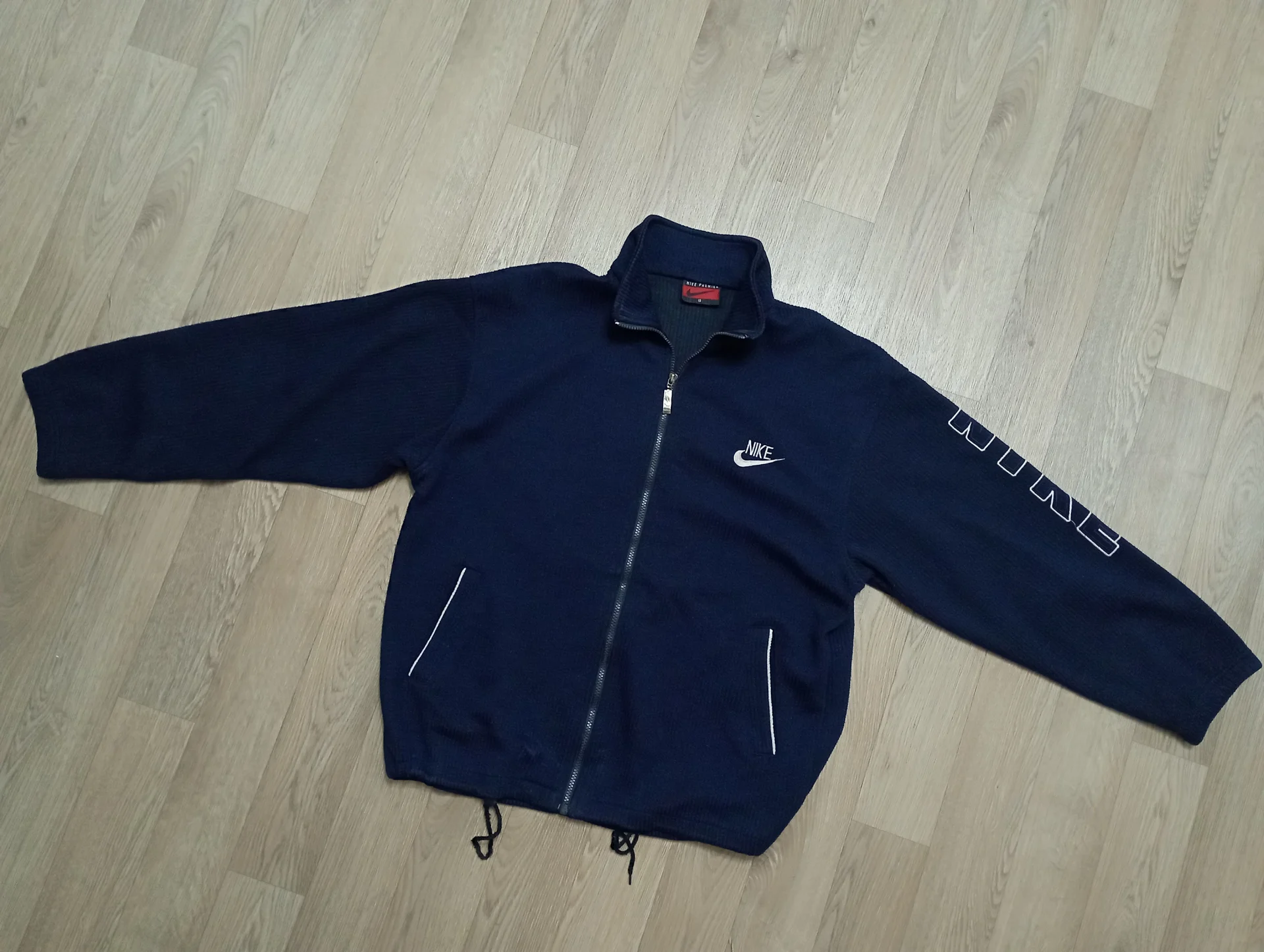 винтажная кофта Nike - миниатюра 3