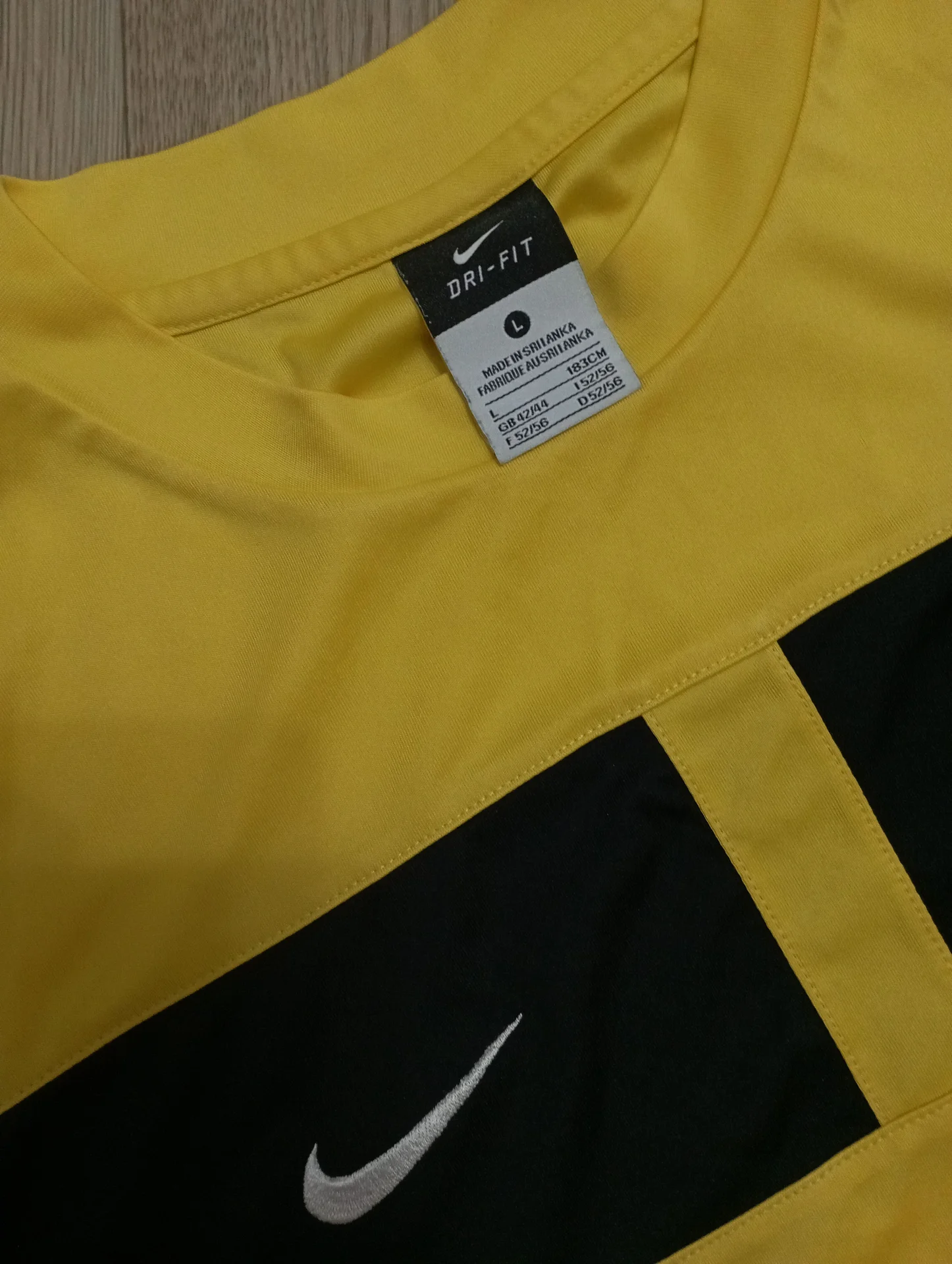 футболка Nike - миниатюра 2