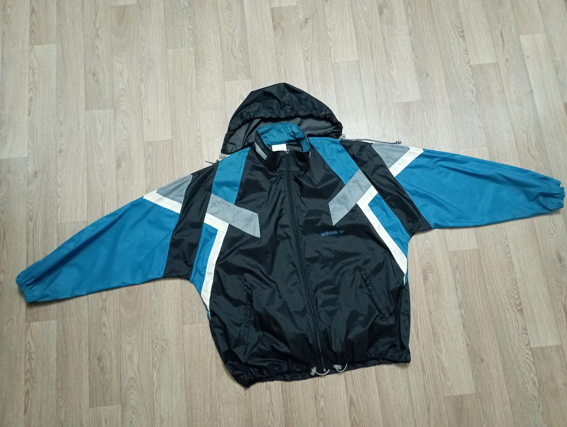 винтажная ветровка Adidas 90-х - миниатюра 3