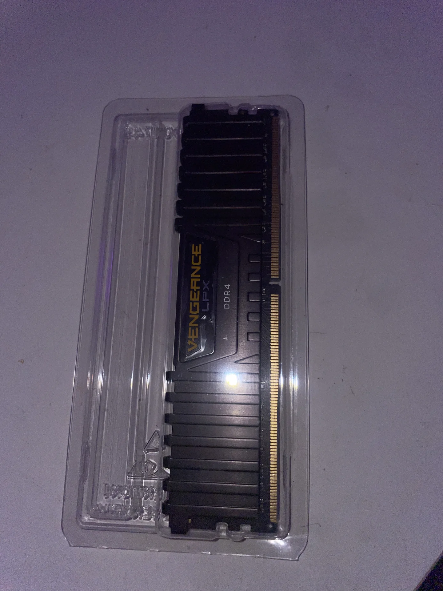 Оперативная память Corsair 8 gb, DDR4 - миниатюра 3