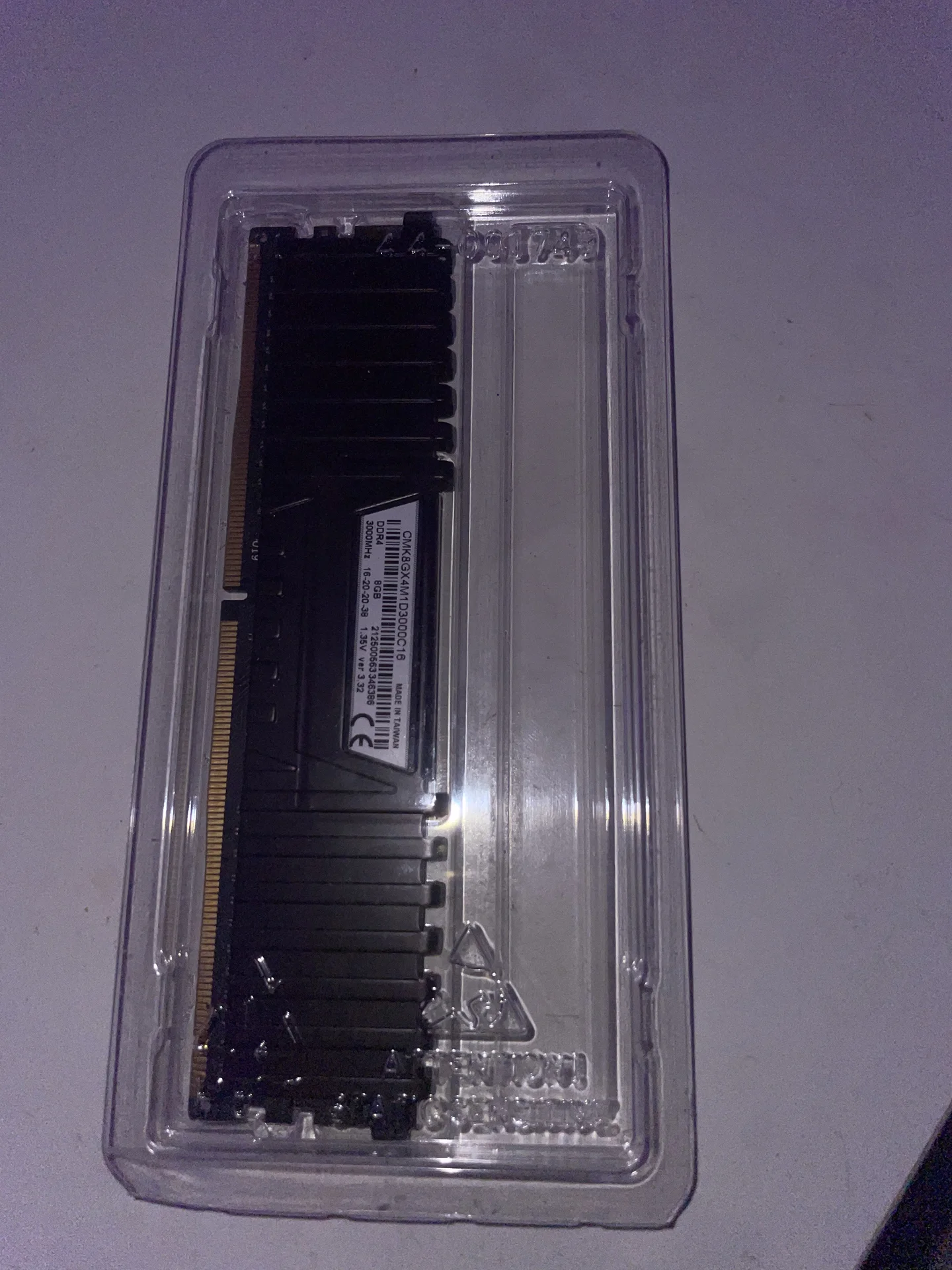 Оперативная память Corsair 8 gb, DDR4 - миниатюра 4