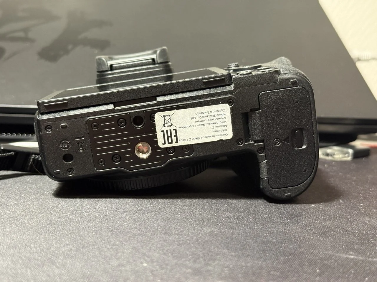 Nikon Z 5 Body + Nikon 28-75mm f/2.8 Nikkor Z - миниатюра 2