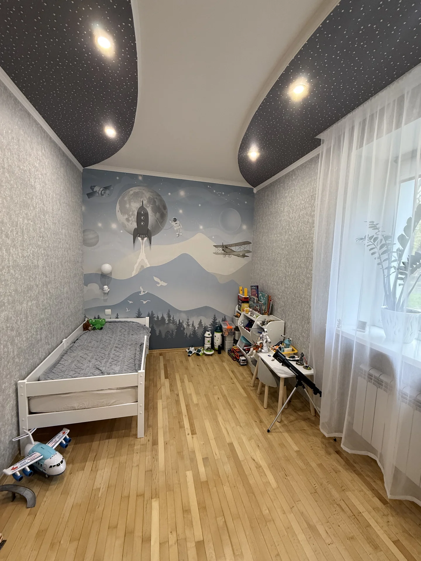 Отличная квартира , 41м , Калининский район - изображение 1