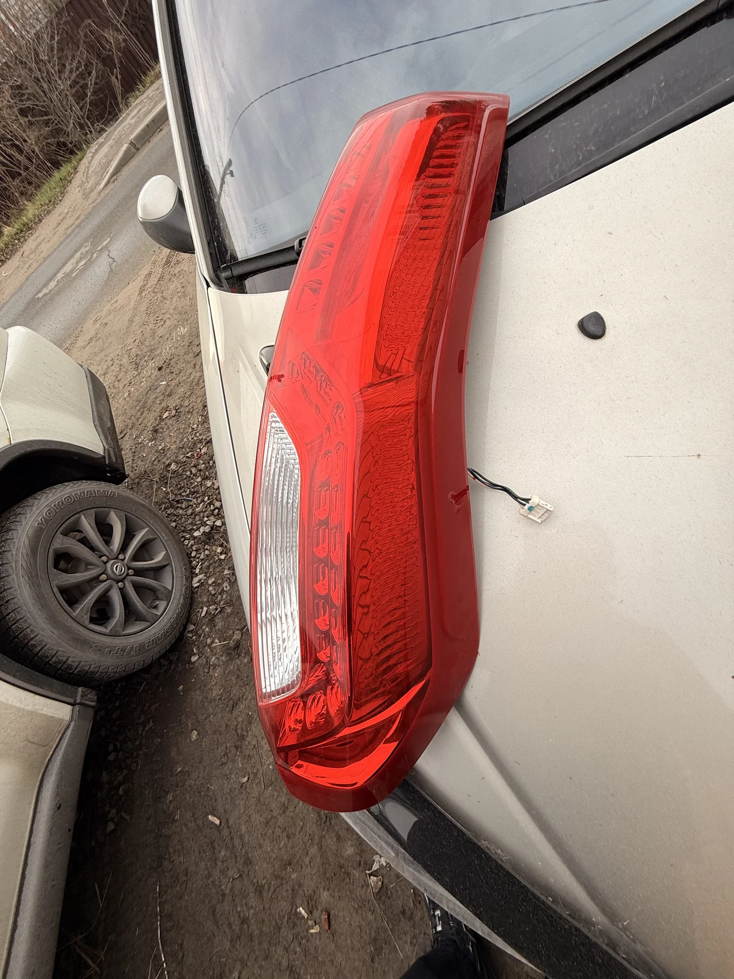 Задние фары Nissan X-trail t31 - миниатюра 5