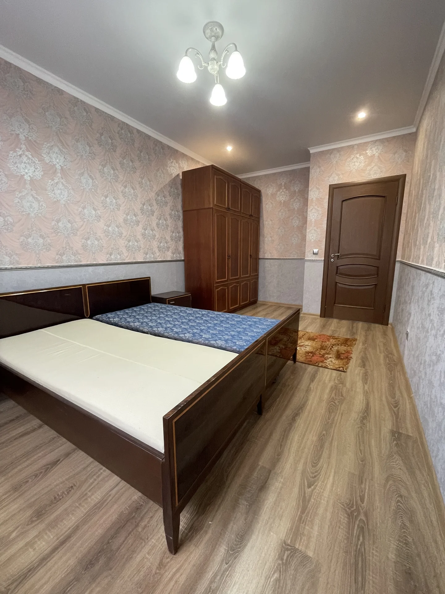 Продается просторная квартира - миниатюра 11