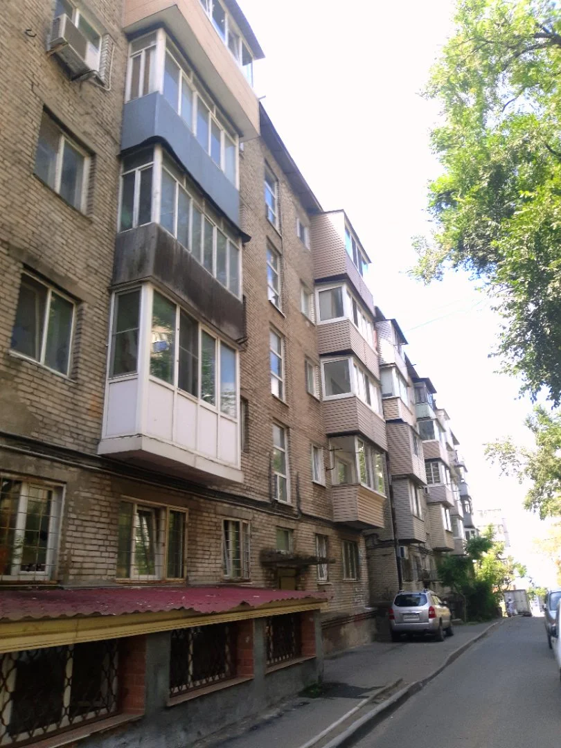 Просторная 3-к квартира в центре города рядом с морем - миниатюра 21