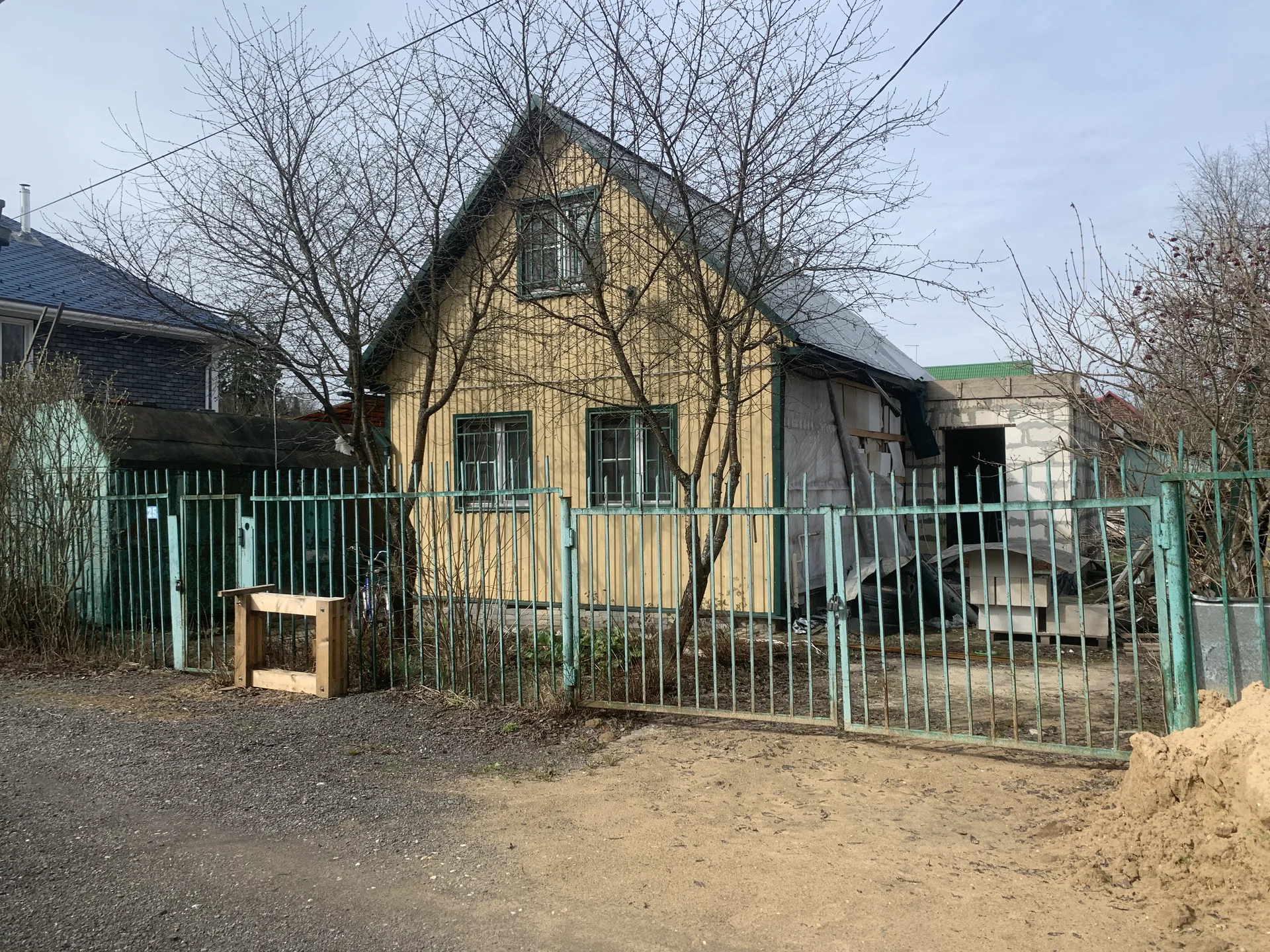 Дом с участком - миниатюра 2