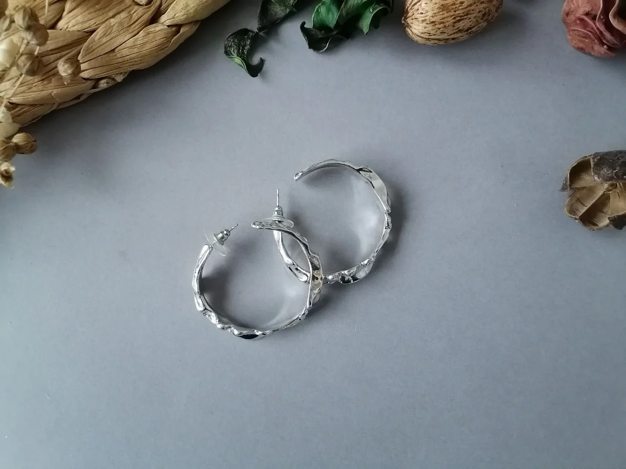 Серьги женские кольца большие - изображение 1