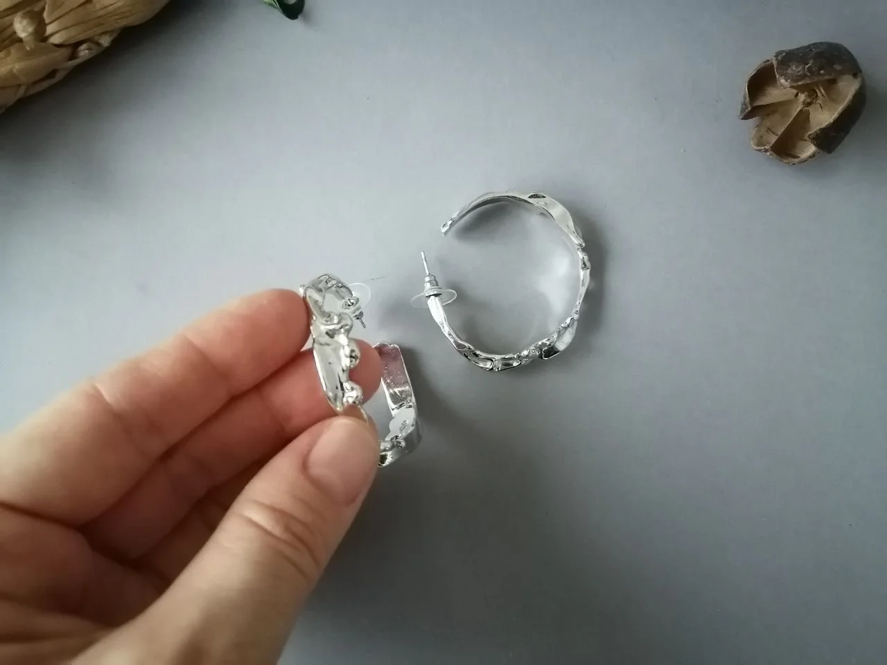 Серьги женские кольца большие - миниатюра 4