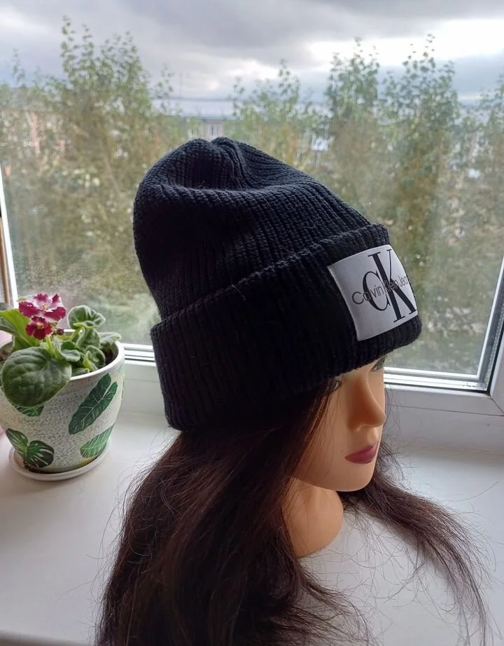 Продам шапку calvin klein новая не ношенная,оригин - миниатюра 4