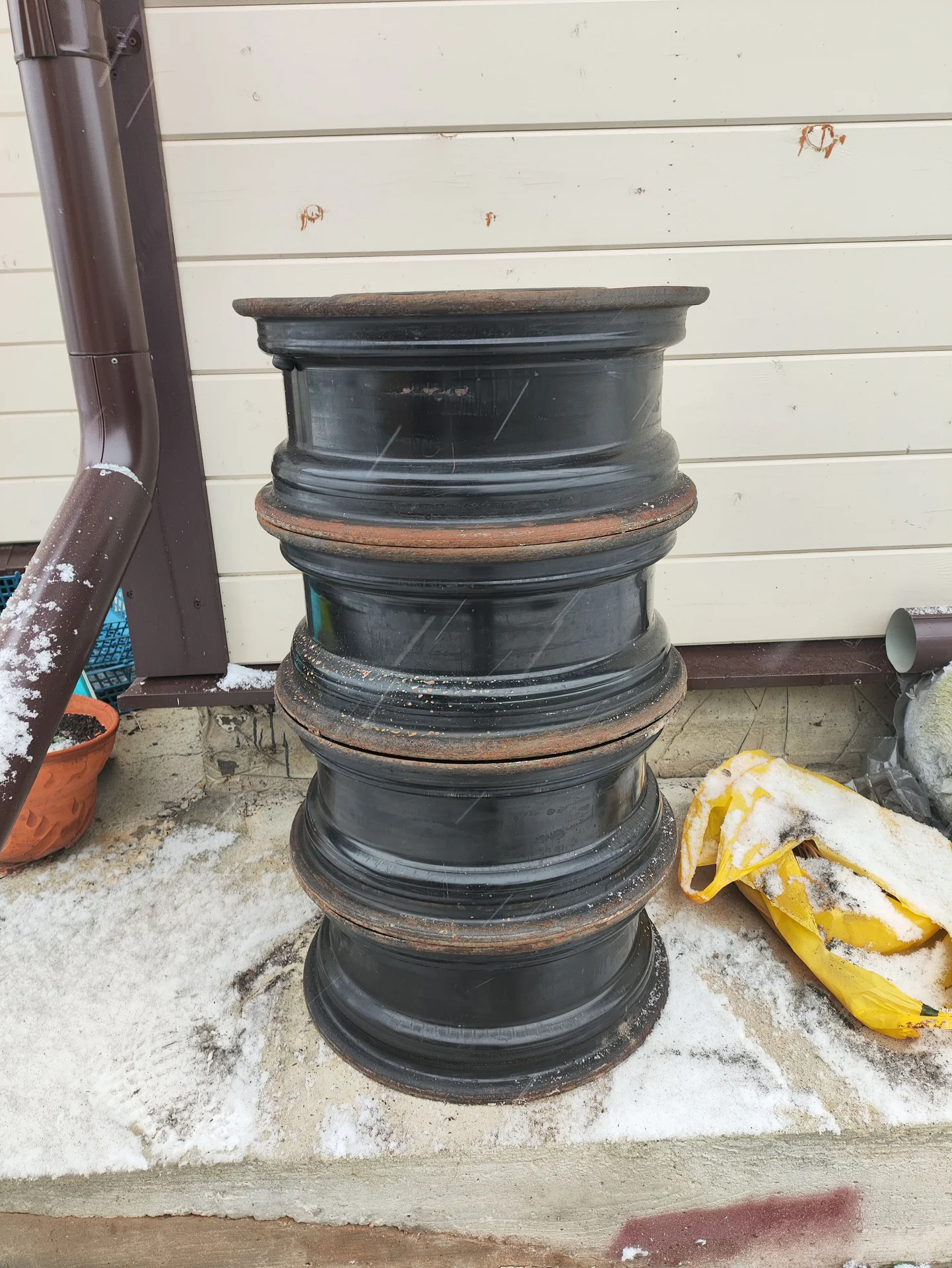 Диски штампованные 5x114.3 r 15 - изображение 1