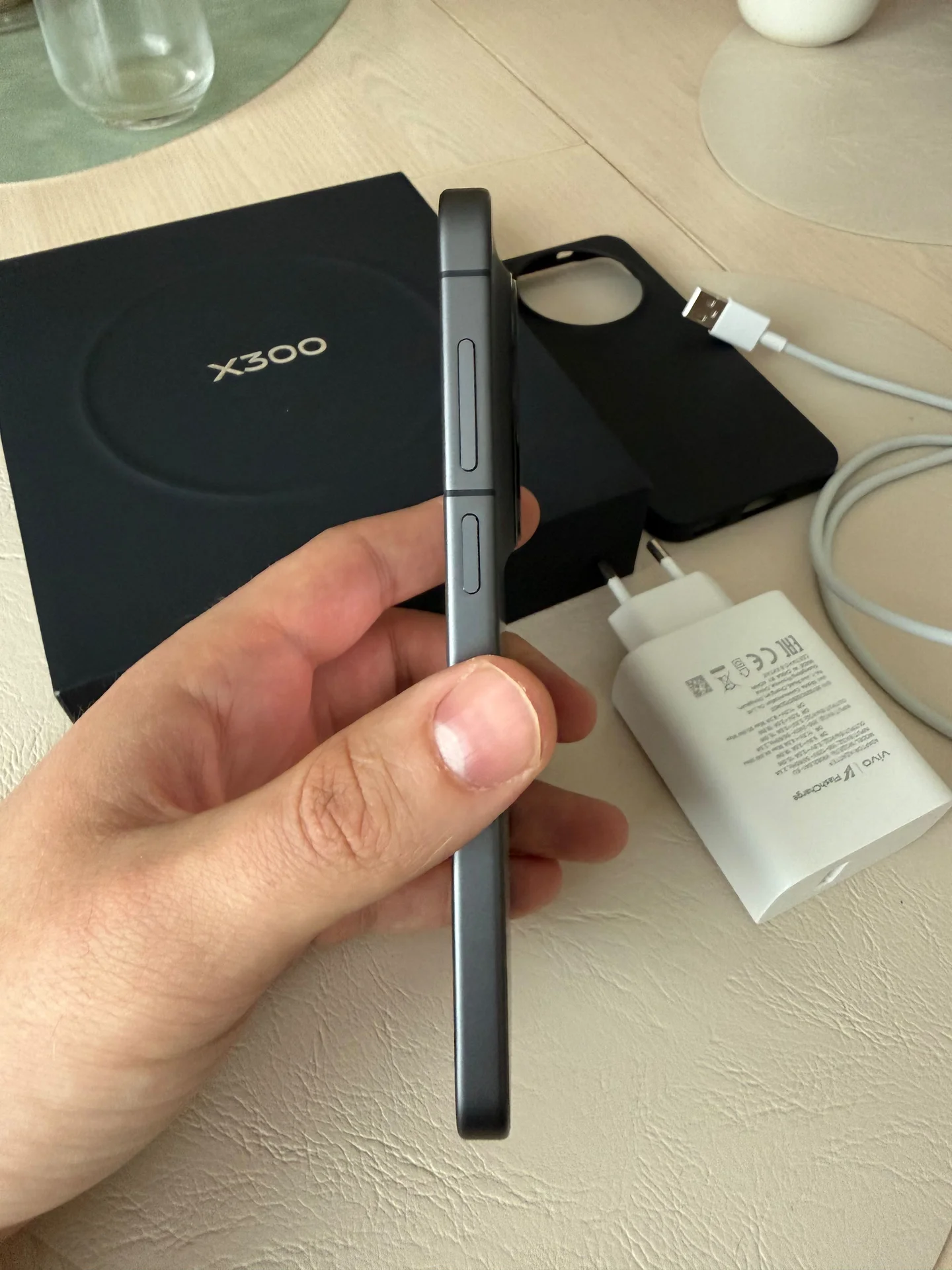 Vivo x300 - миниатюра 5