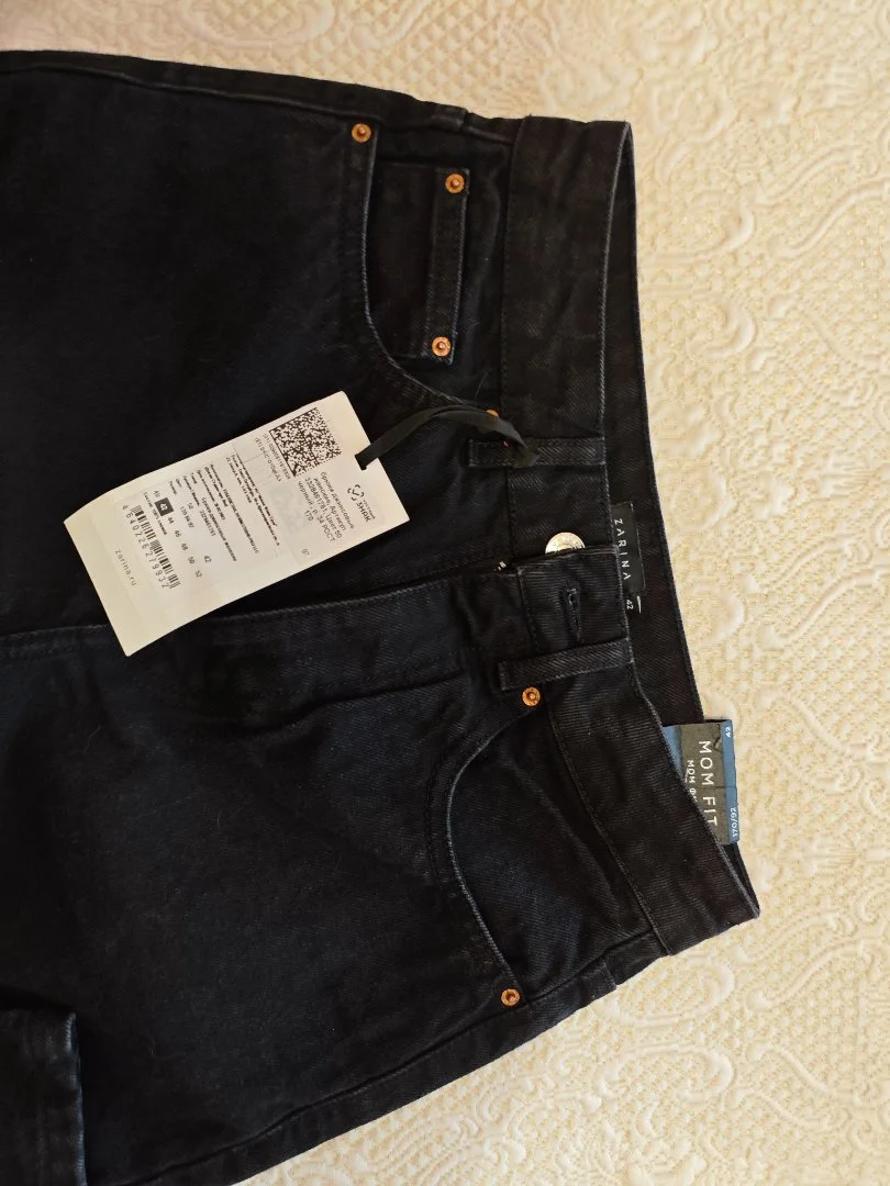 Джинсы Zarina 42 mom fit, новые, черные - миниатюра 3