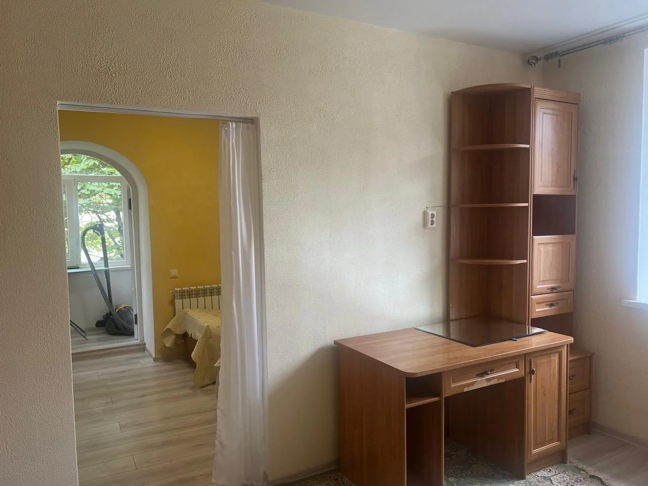 2 комнатная квартира со смежными комнатами в центре Ставрополя - миниатюра 4