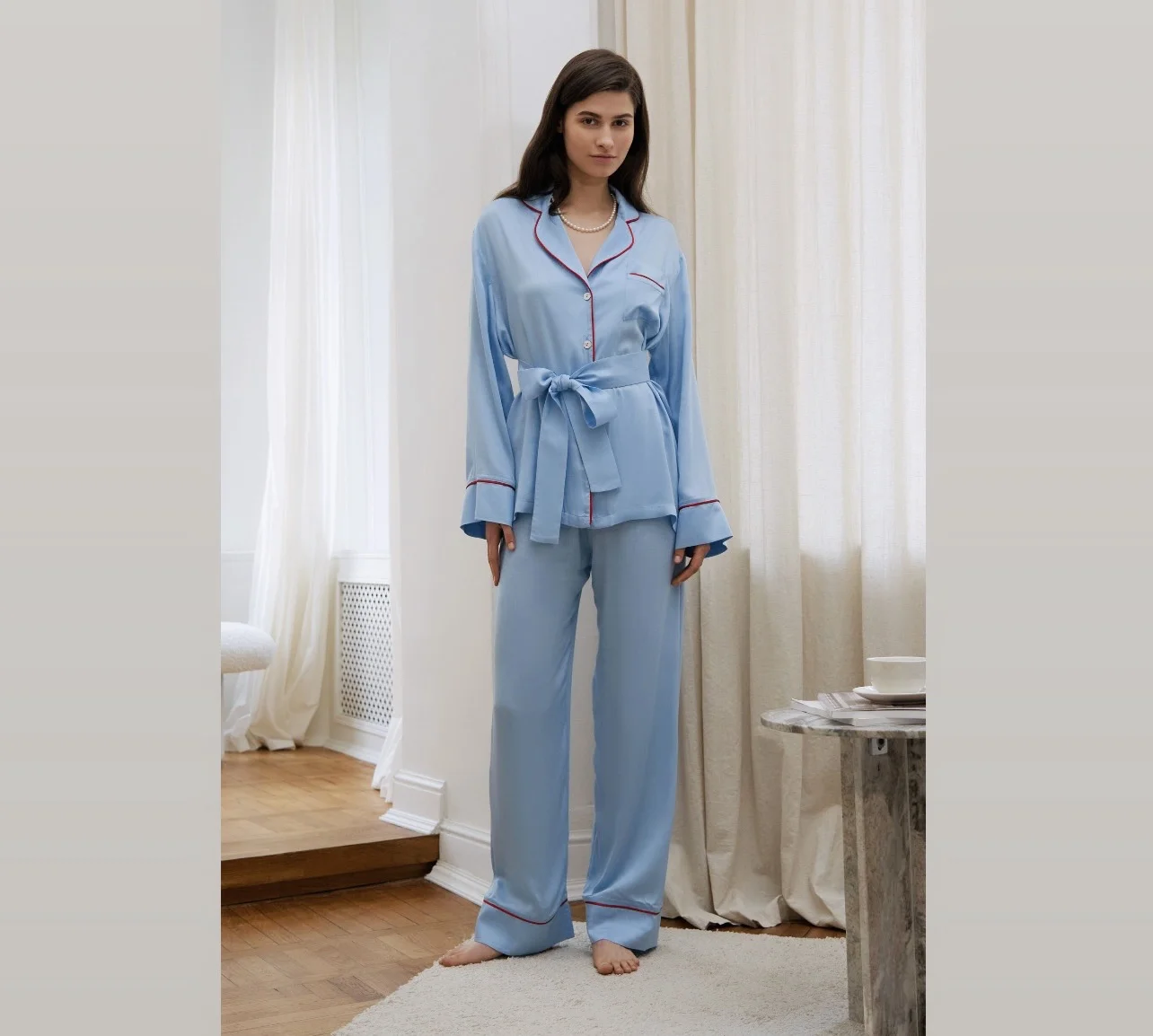 Пижама женская шелковая M/L голубая новая LookFeel - изображение 1