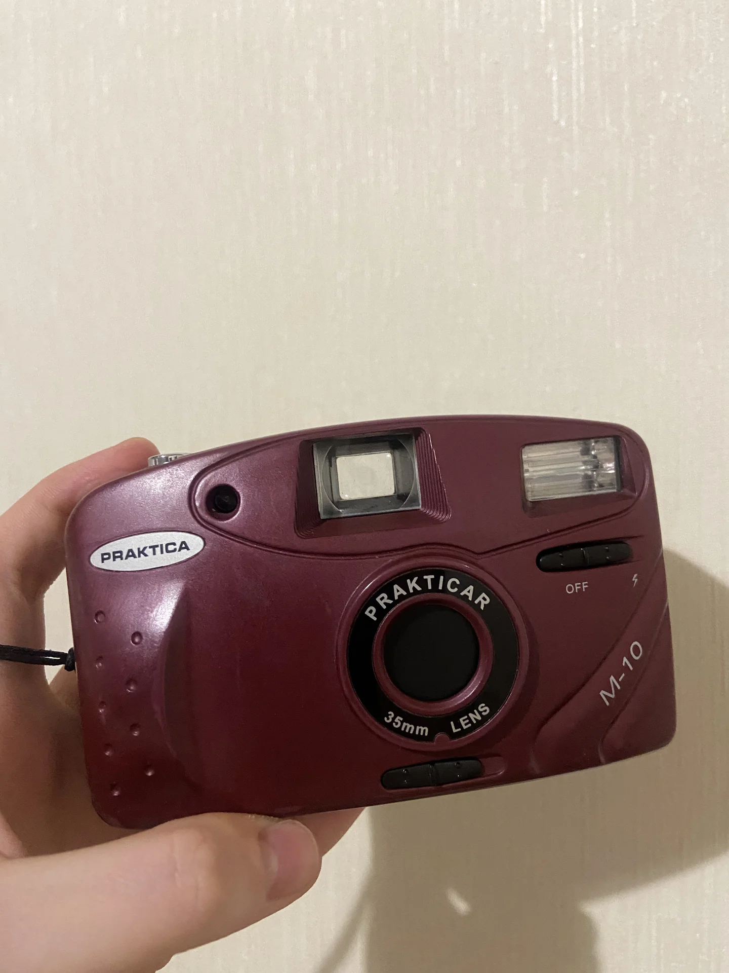 Пленочный фотоаппарат - изображение 1