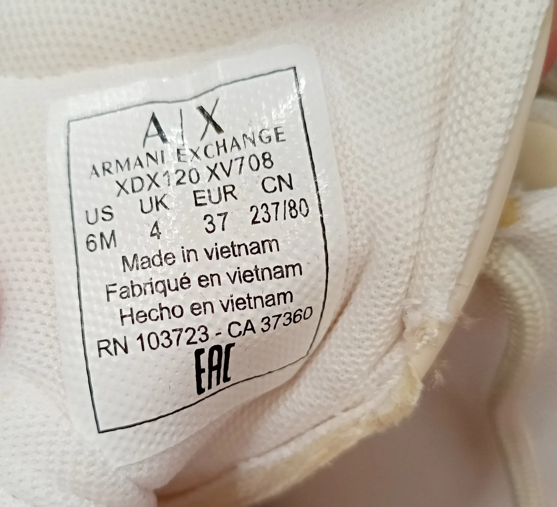 Кроссовки Armani Exchange 37 размер - миниатюра 4