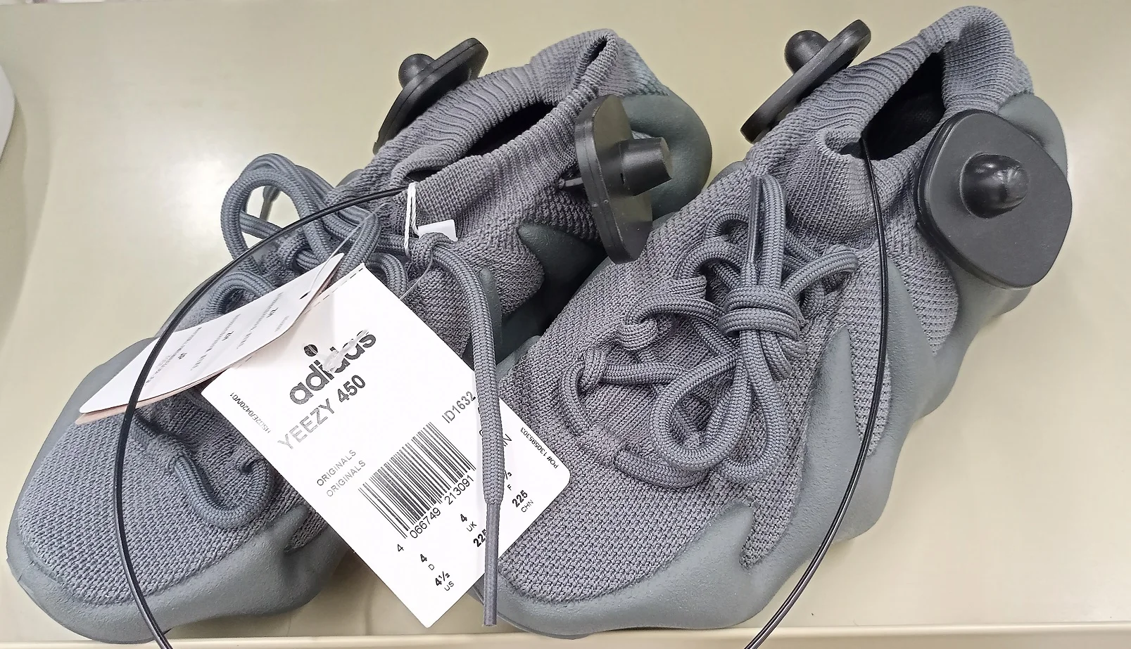 Кроссовки ADIDAS YEZZY 450 36 размер - миниатюра 2