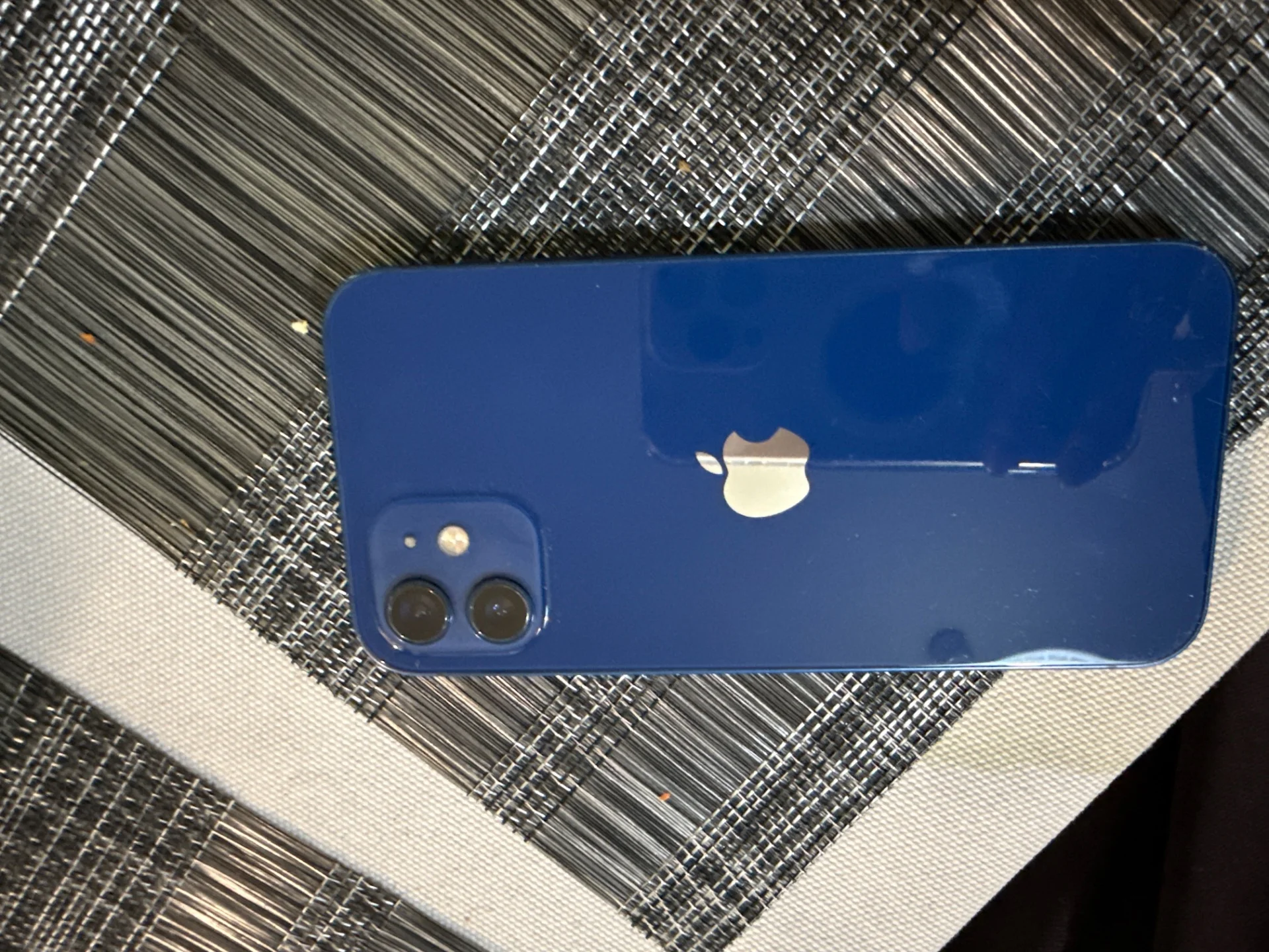 iPhone 12 б/у - миниатюра 3