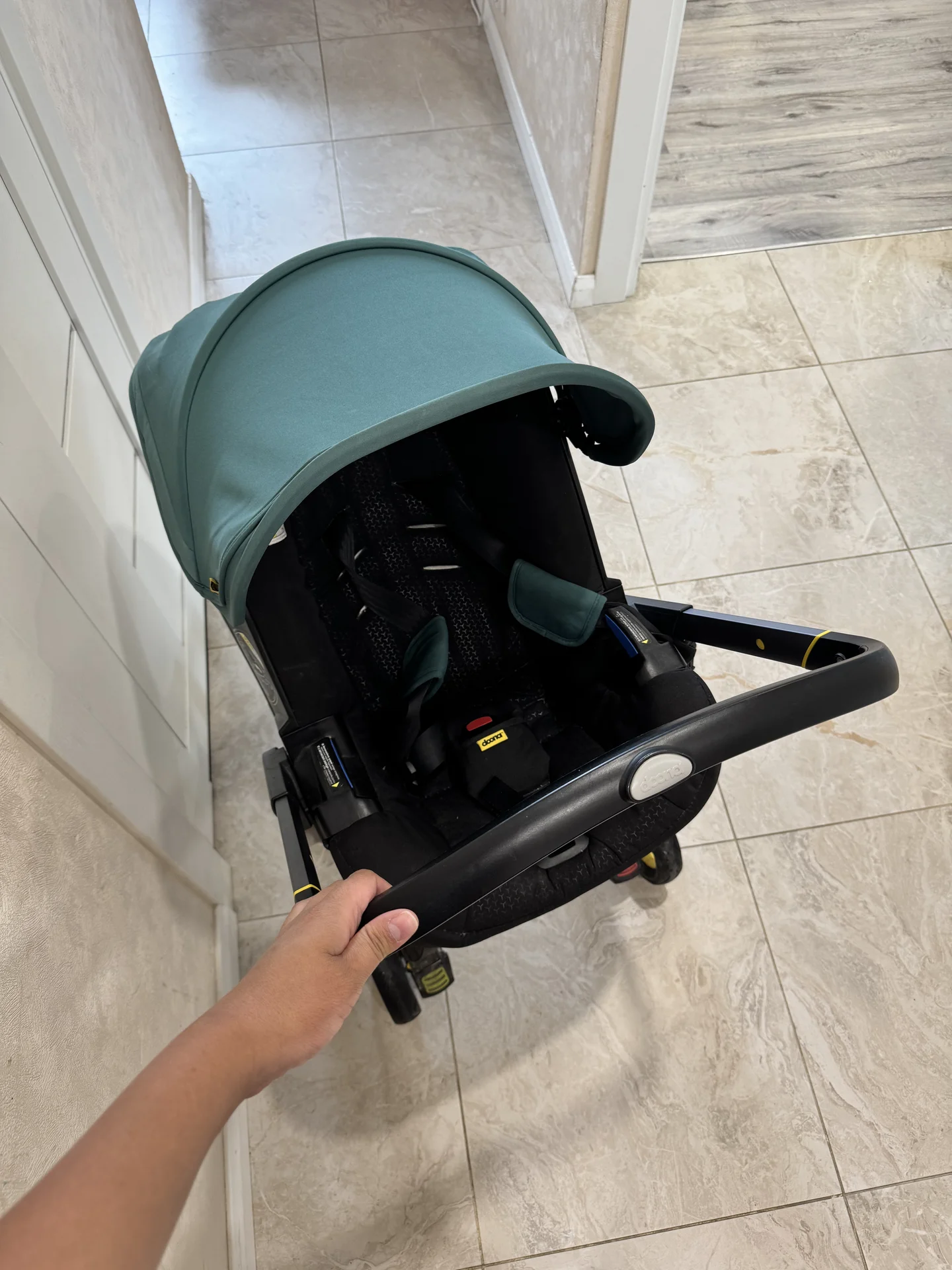 Коляска автокресло doona + - миниатюра 3