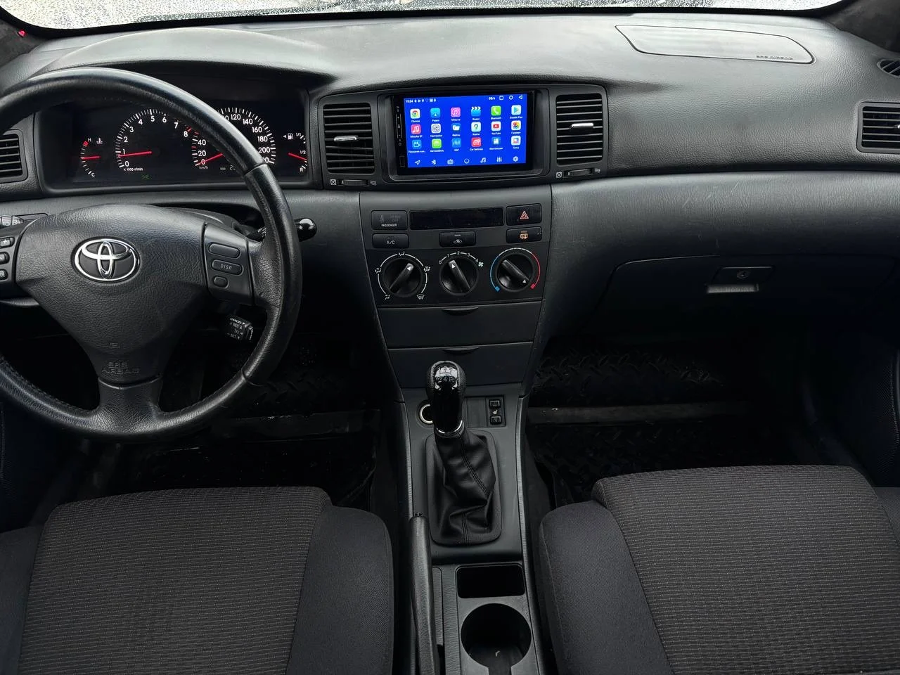 Toyota Corolla 2006г - миниатюра 3
