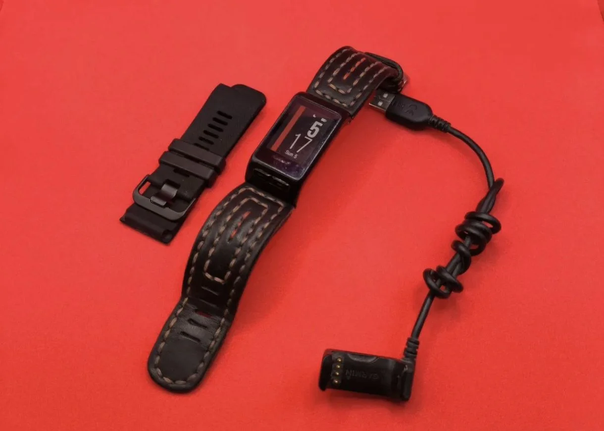 Смарт часы. Garmin vívoactive - миниатюра 2
