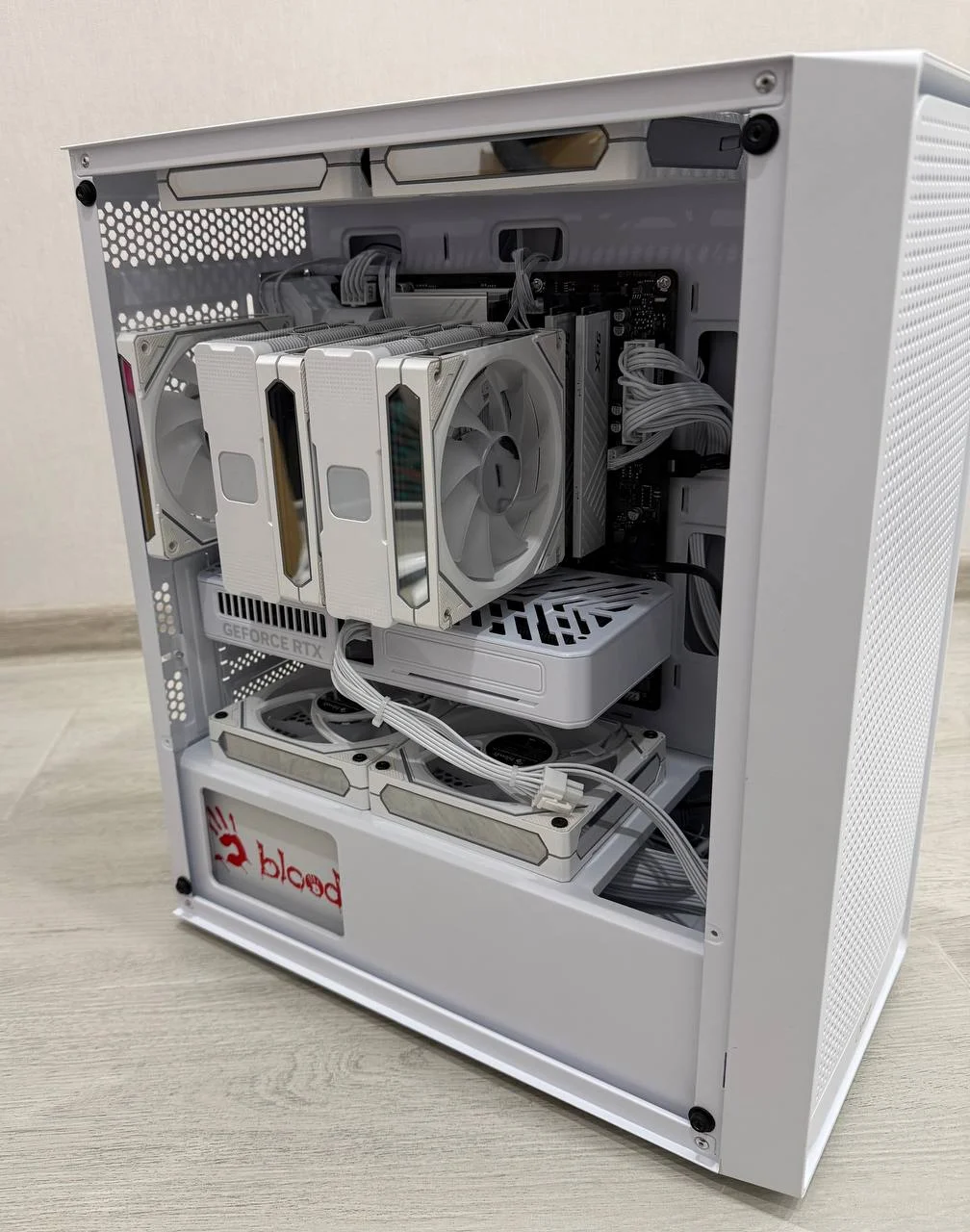 Игровой ПК i5 13600KF/RTX 5060/32Ram WHITE - миниатюра 2