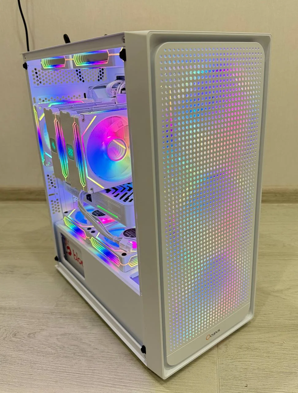 Игровой ПК i5 13600KF/RTX 5060/32Ram WHITE - миниатюра 6