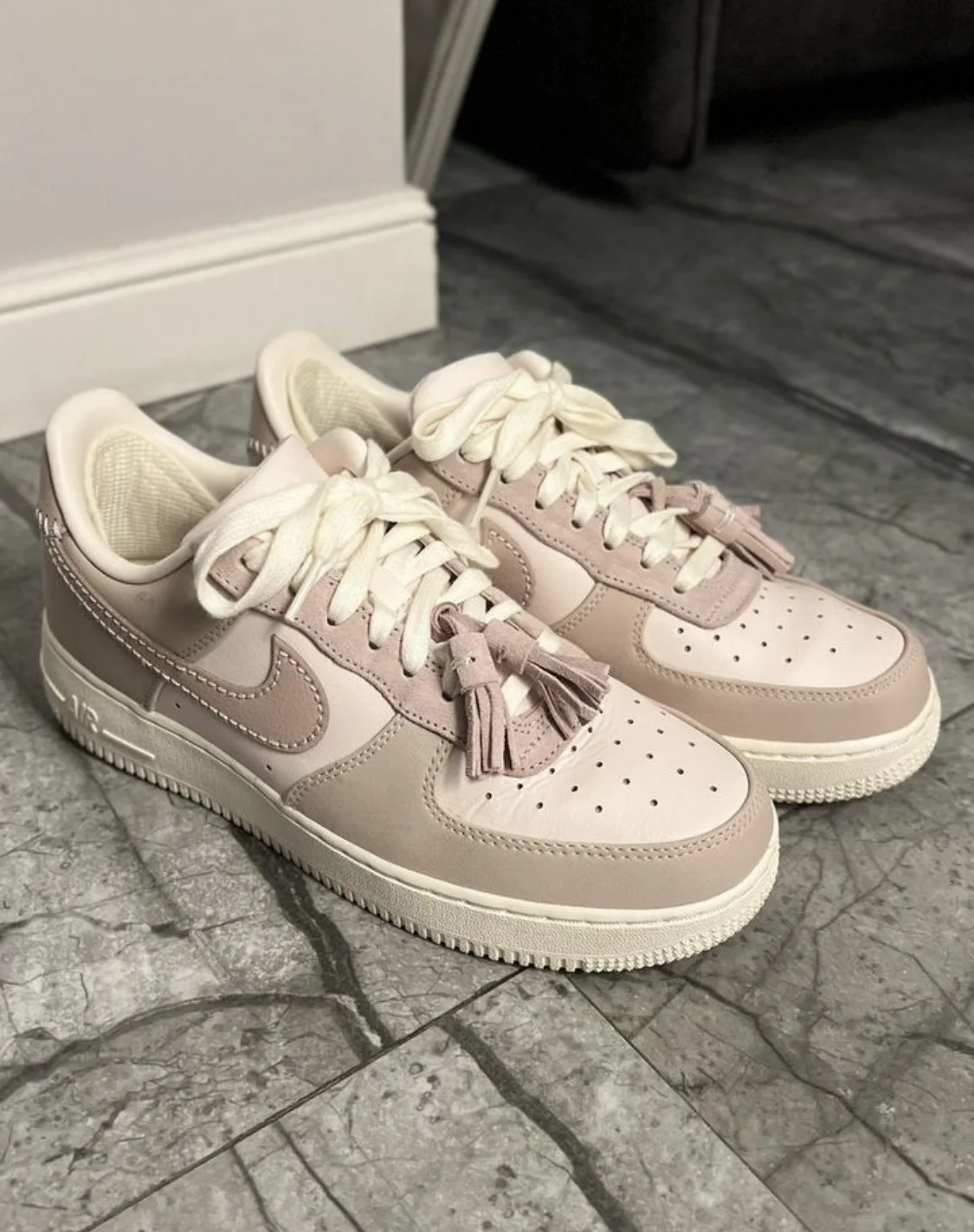 Кеды женские Nike air force 1'07 - изображение 1
