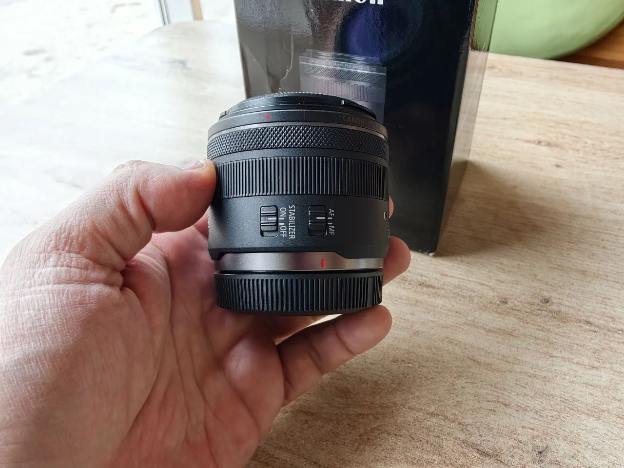 Объектив Canon 24mm f1,8 macro - миниатюра 4
