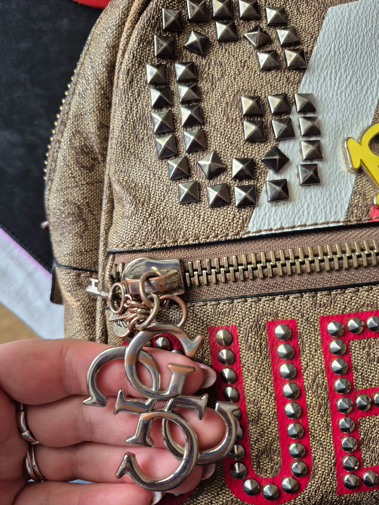 Рюкзак Guess оригинал городской кожезам - миниатюра 5