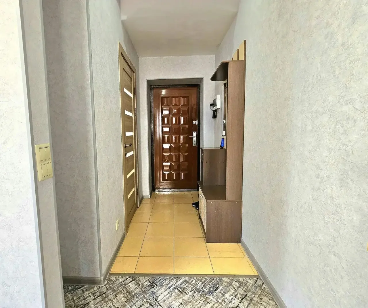 Студия 30 М² Центральный р-он  ул. Клубничная - миниатюра 4