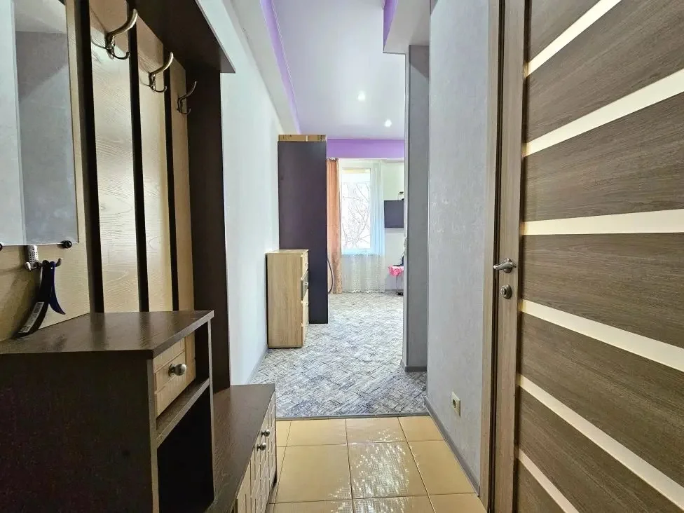 Студия 30 М² Центральный р-он  ул. Клубничная - миниатюра 7