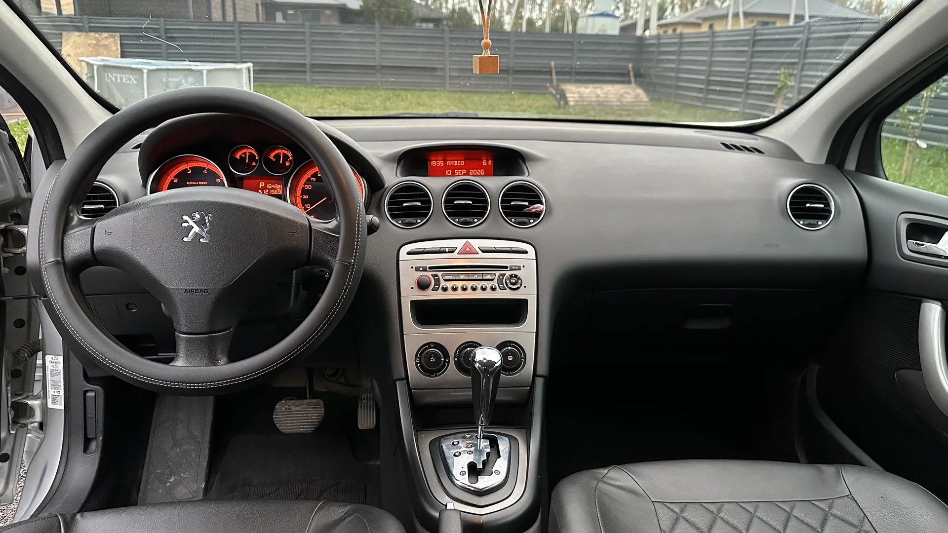 Peugeot 308 - миниатюра 25