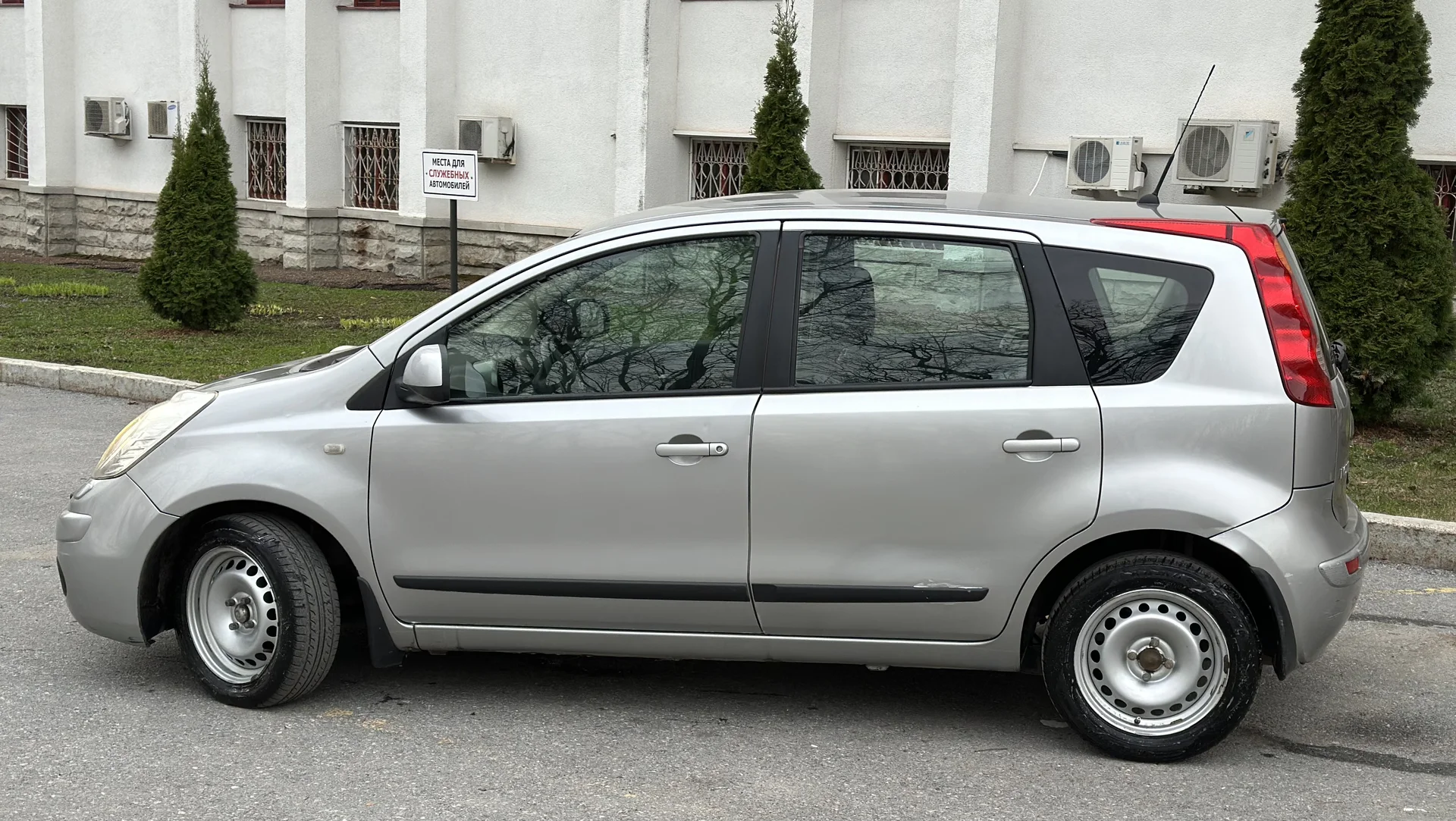 Nissan Note - миниатюра 2
