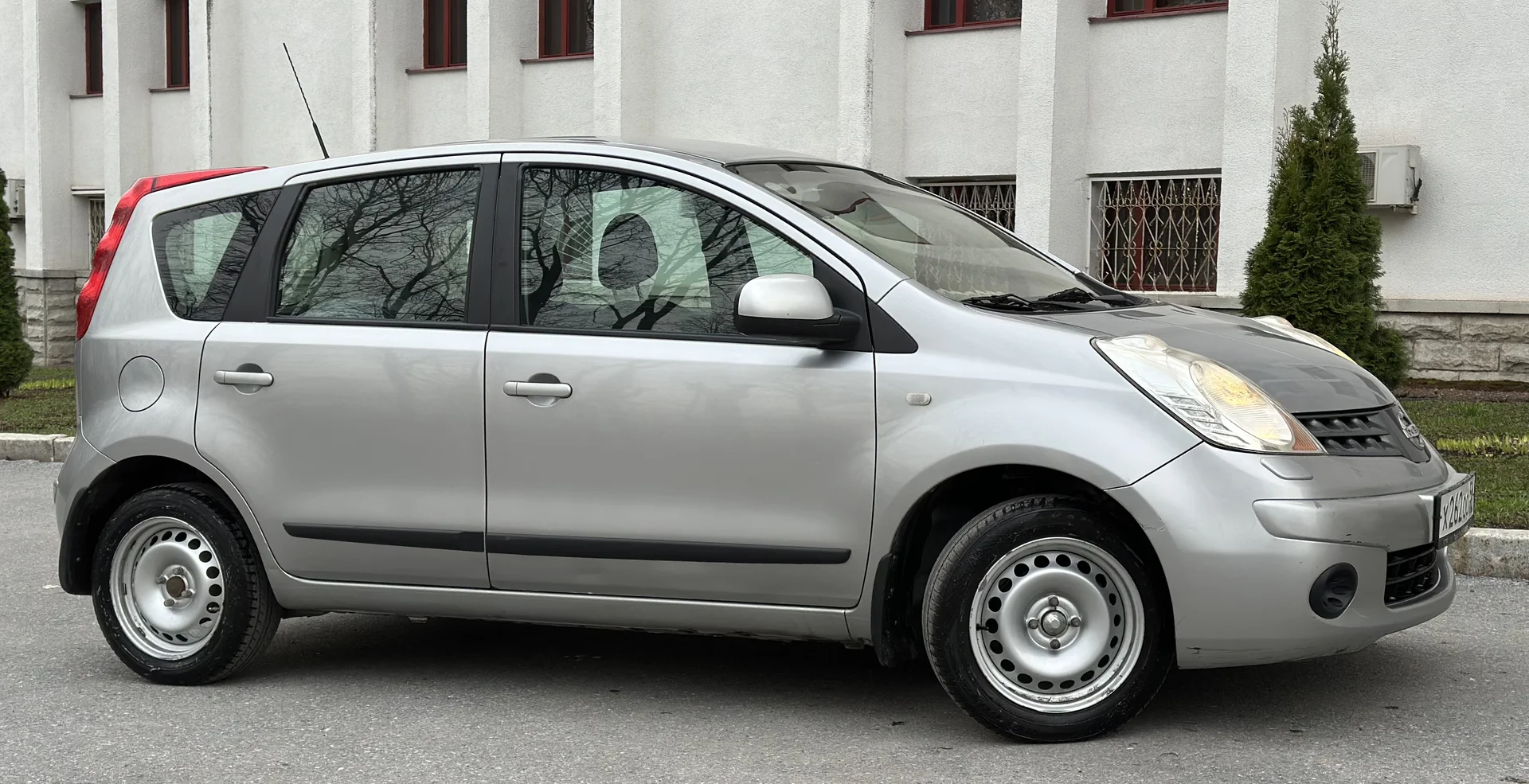 Nissan Note - миниатюра 6