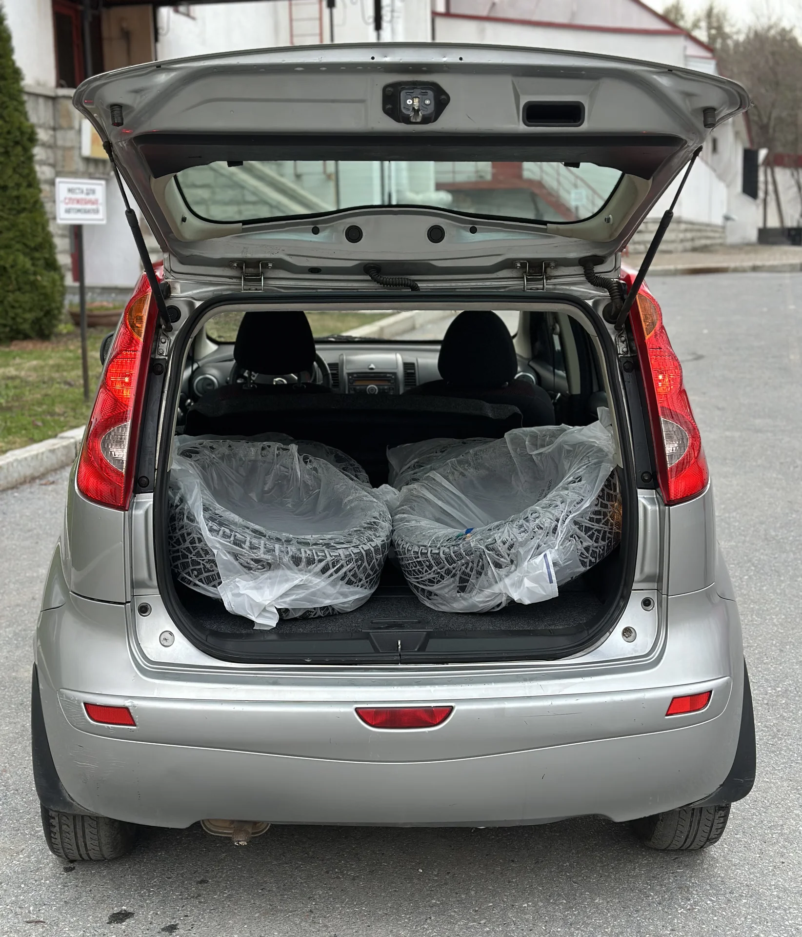 Nissan Note - миниатюра 9