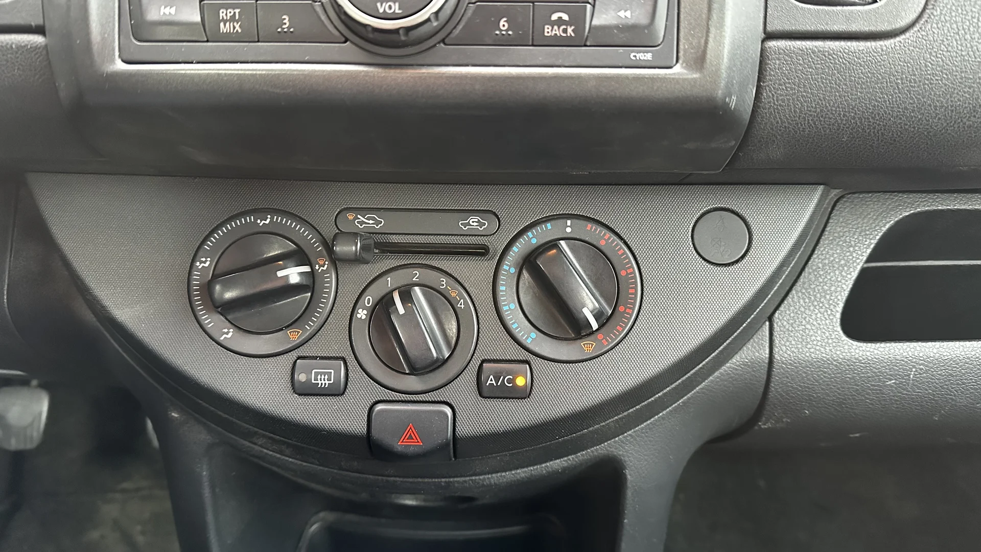 Nissan Note - миниатюра 21