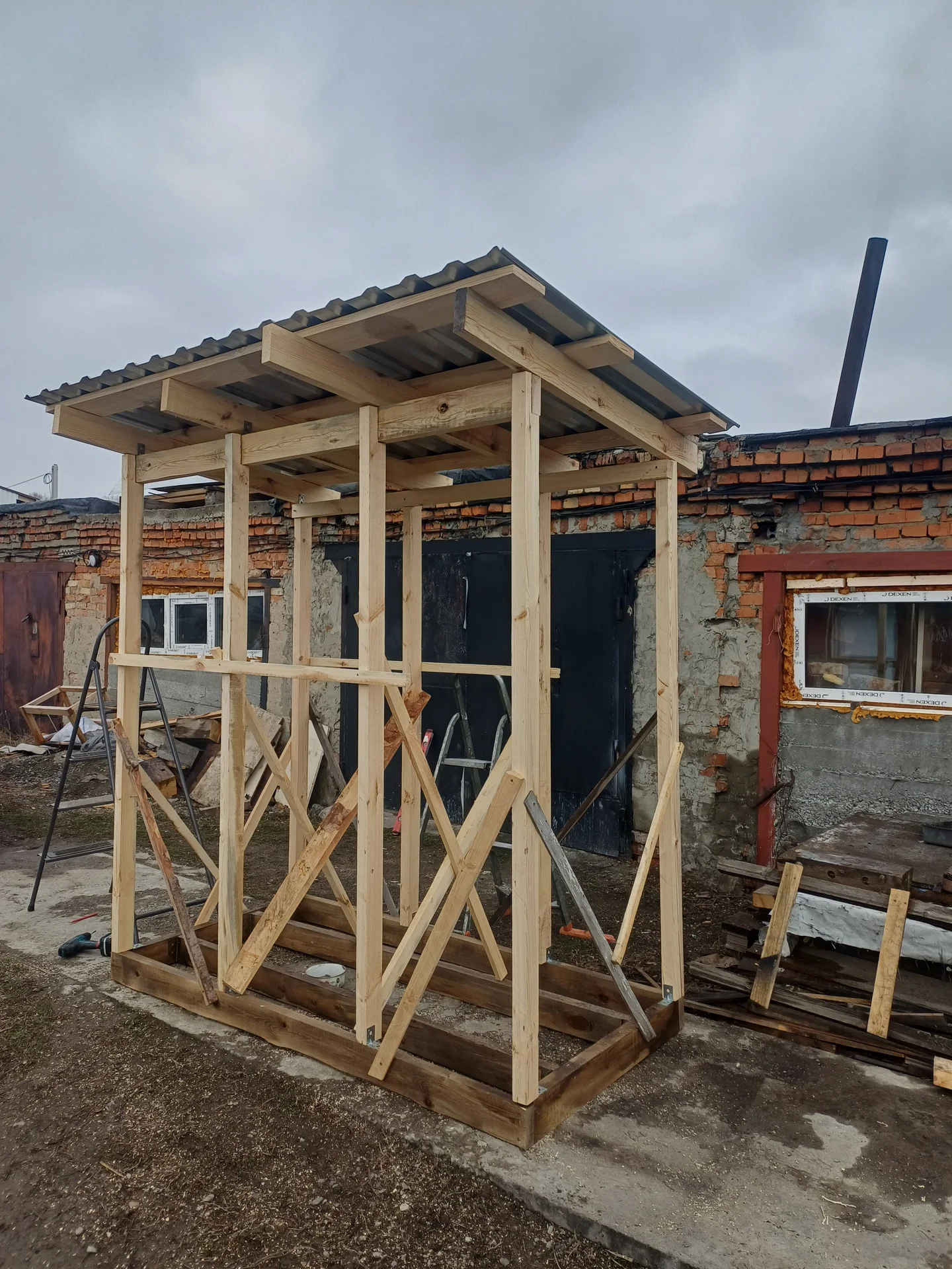 Продам хоз блок размер 1на2 - миниатюра 2