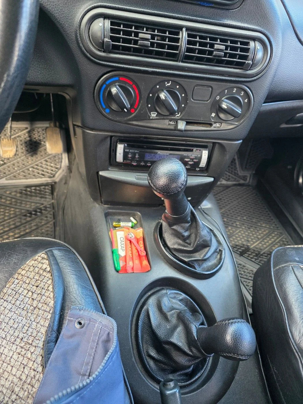 Chevrolet Niva 1.7 МТ, 2006г., 349000км. - миниатюра 11