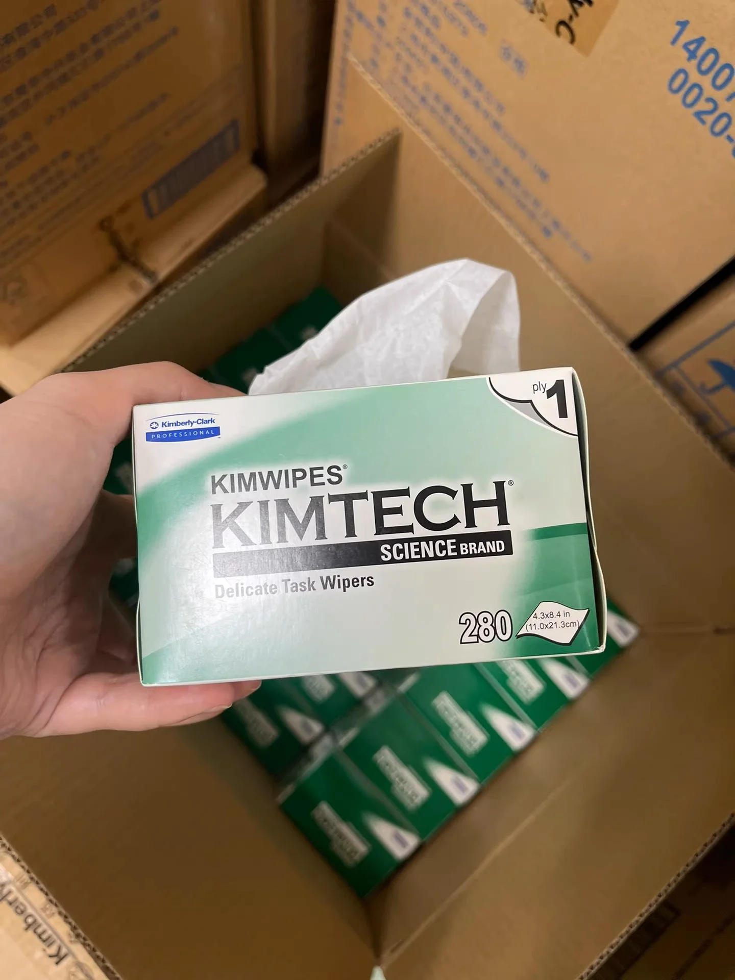 Салфетки безворсовые KimTech - миниатюра 2