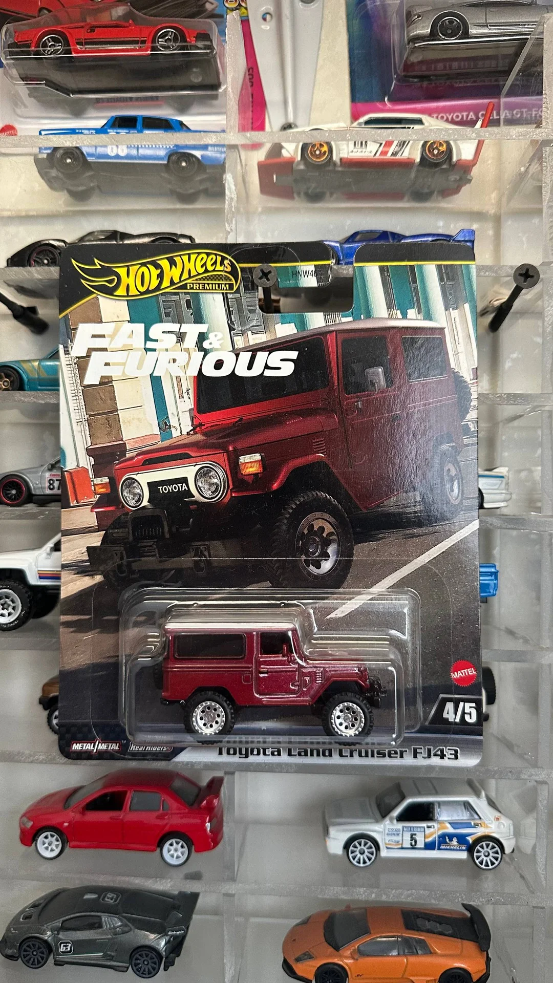 Hot wheels Premium Toyota Land Cruiser FJ43 - изображение 1